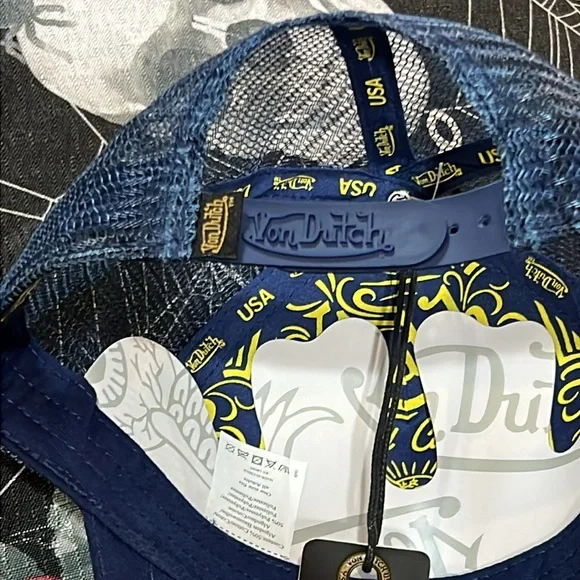 NWT VON DUTCH NAVY/YELLOW PLAID TRUCKER SNAPBACK HAT CAP